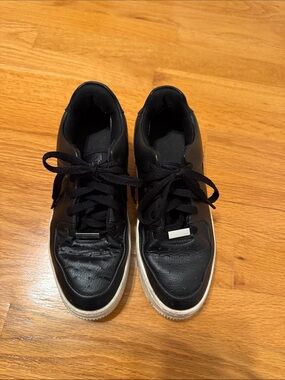 Nike Black Low-Top Athletic Sneakers with White Soles